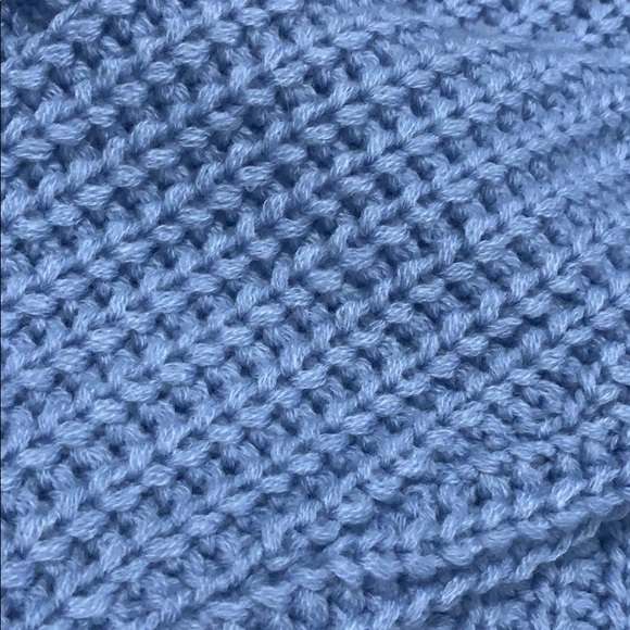 Frayed hem sweater - Picture 4 of 4